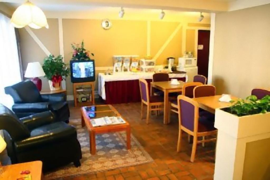 America Best Value Inn Webster City Экстерьер фото