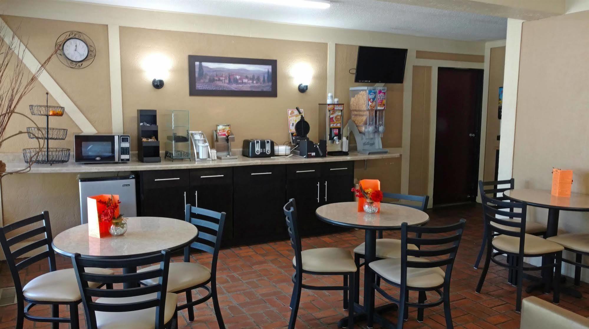 America Best Value Inn Webster City Экстерьер фото